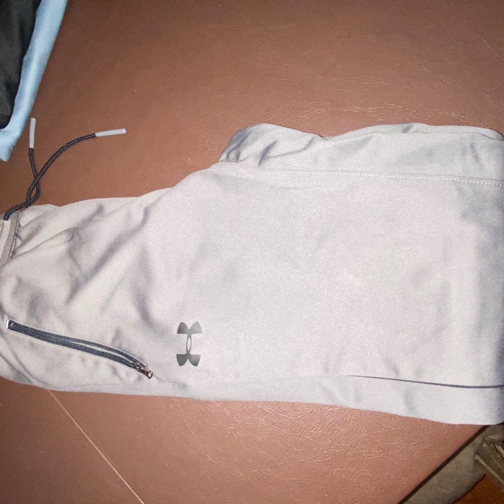 Boys under armor sweatpants